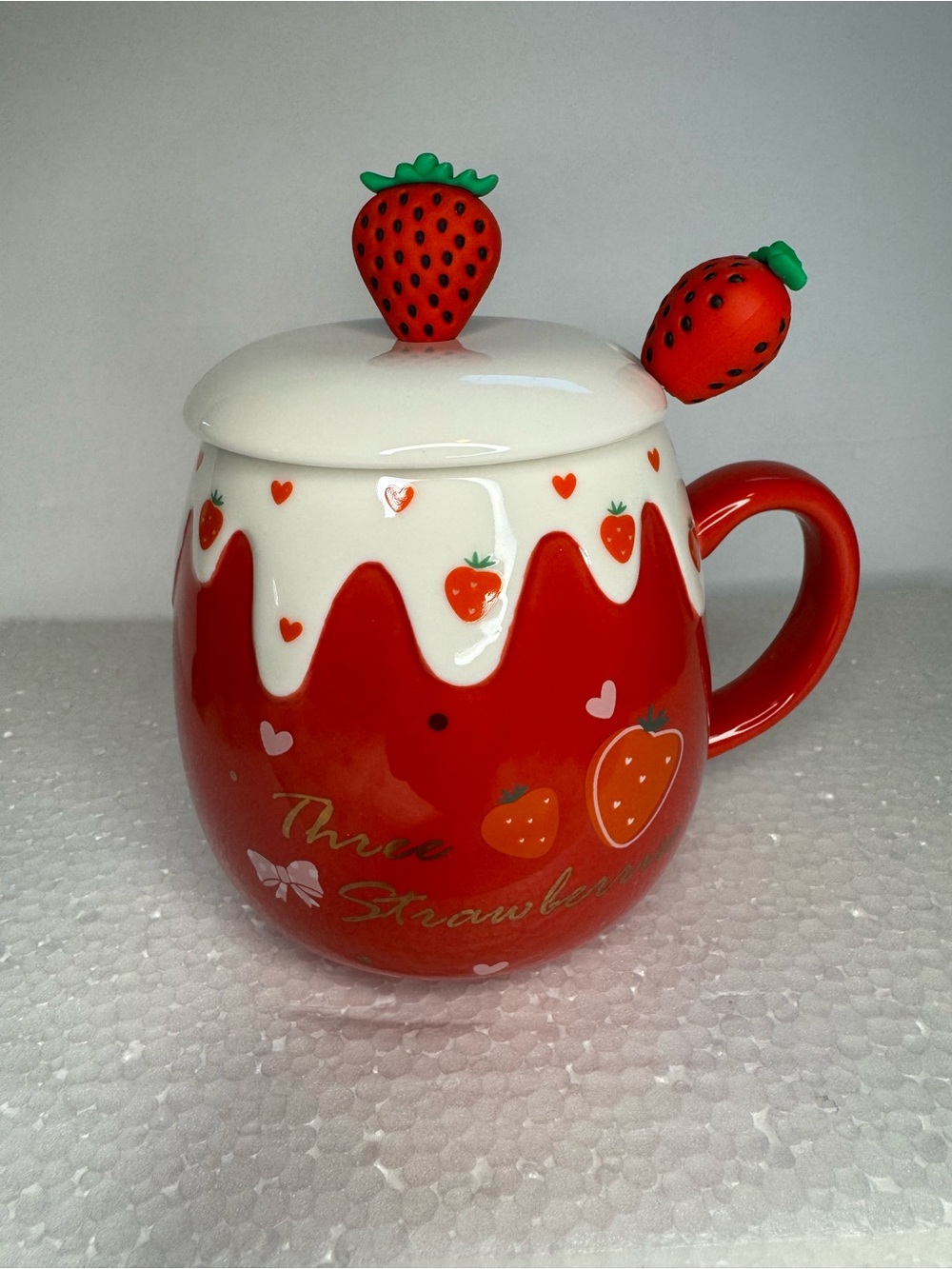 Kawaii Strawberry Ceramic Mug with 3D Lid & Spoon Cute 14 oz Coffee Tea Cup